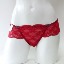 タンガ
ルージュレッド