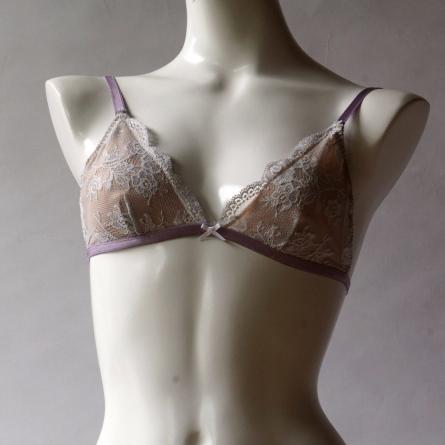 ノンワイヤーブラ
カスミ