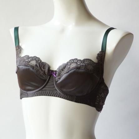 〈last one〉
ワイヤーブラ
グリミロワール　
E,F,G,Hカップ