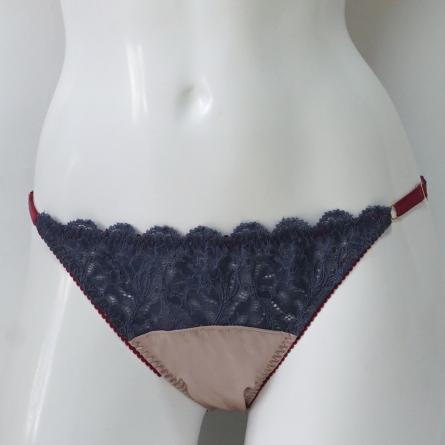 ストリングビキニ
カジュアルギフト