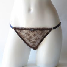 ストリングタンガ　
トラッドブラウン