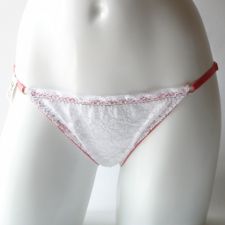 SIDE STRING BIKINI
サイドゴムビキニ ショーツ
ソンテWH