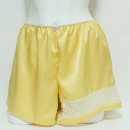 フレアパンツ　MIMOSA