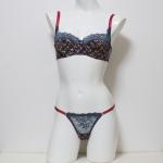 ストリングビキニ<br>Rouge7